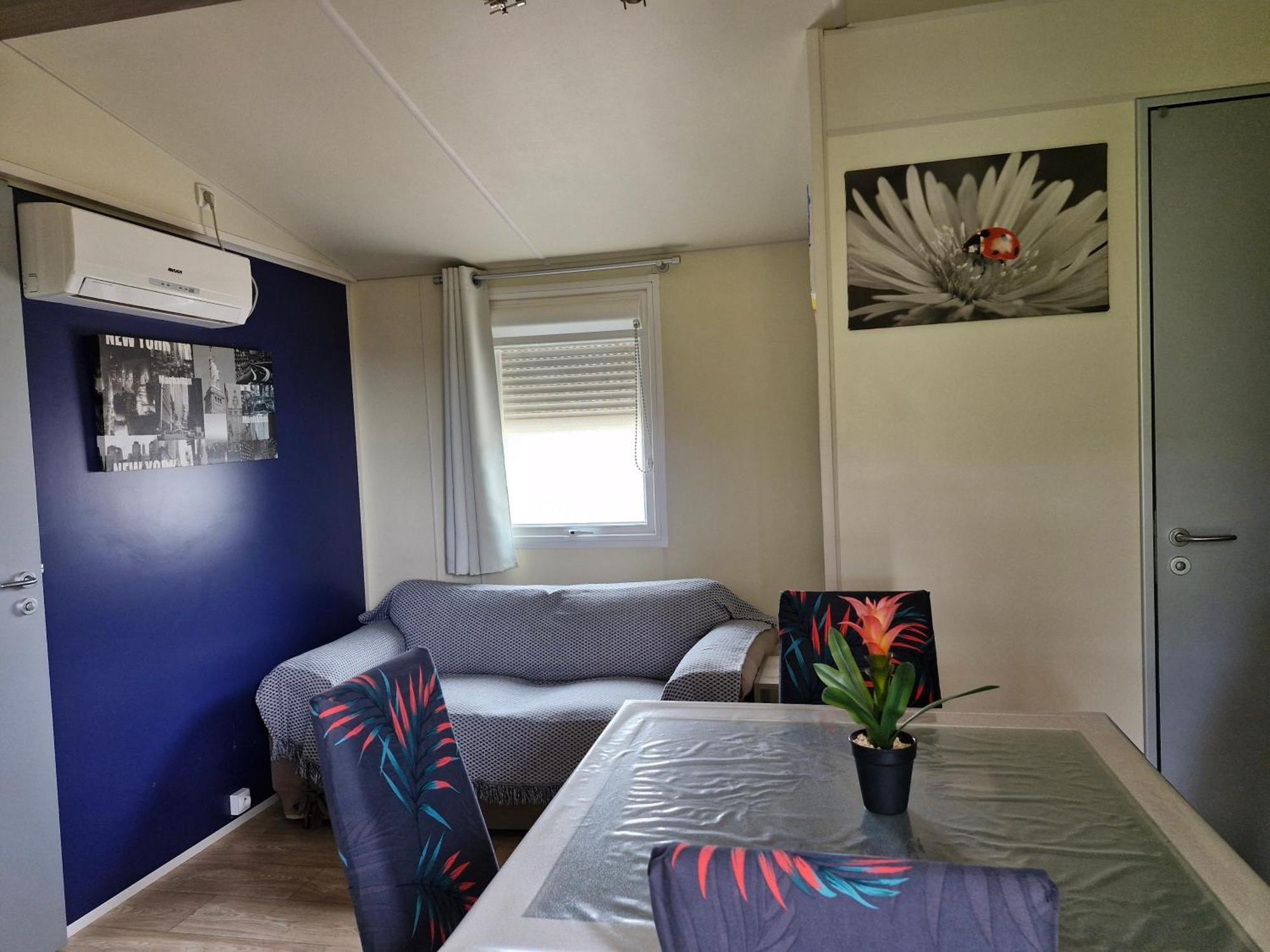 Charmant Mobil-Home Rocbaron Buitenkant foto